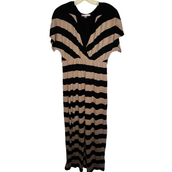 Romeo & Juliet Couture Striped Maxi‎ Dress - Picture 1 of 7